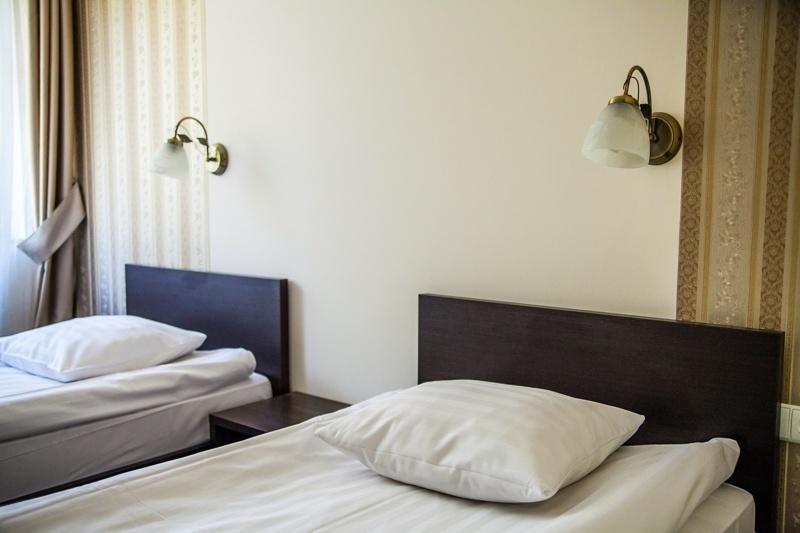 Hotel Korona 리브니크 객실 사진